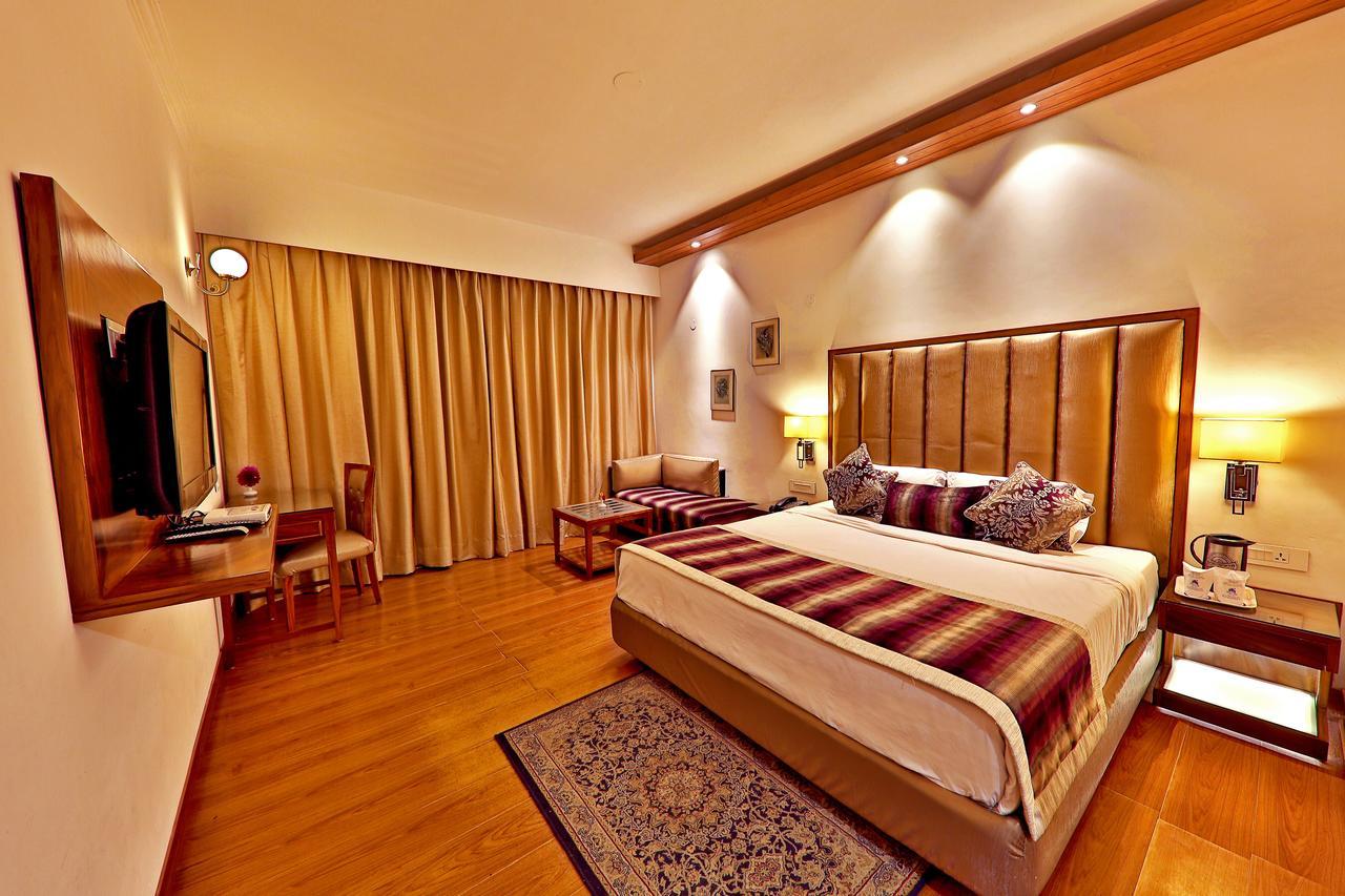 Hotel Manali Heights Esterno foto
