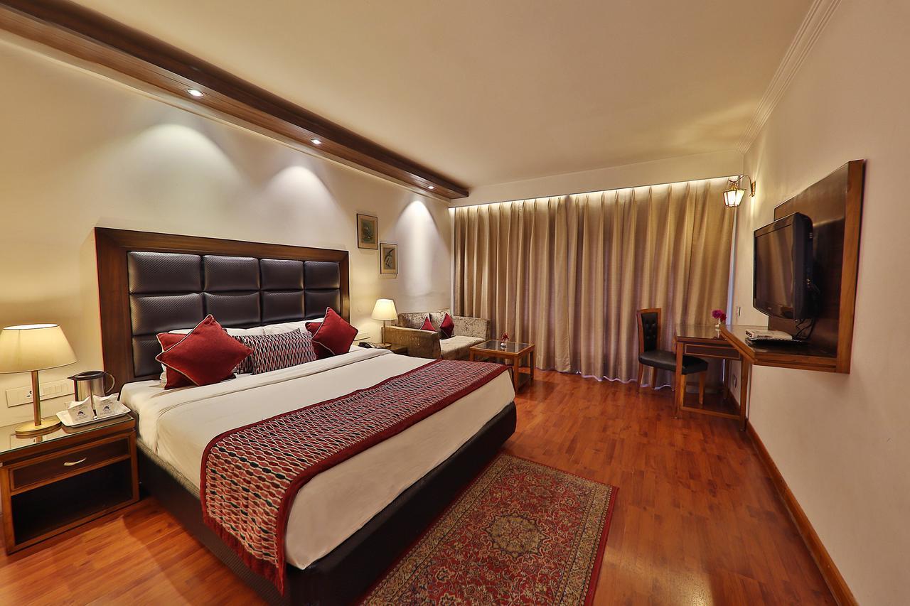 Hotel Manali Heights Esterno foto